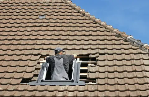 Pose de velux - Saint-Laurent-d'Agny